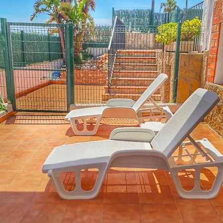 Ferienhaus Casa Con Jardin, Piscina Y La Playa A 5 Minutos